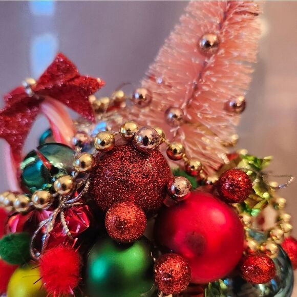 Vintage Mint '50s Ceramic Santa Boot w/Vintage Ornaments/Tree Centerpiece 9"x5" - Picture 8 of 8